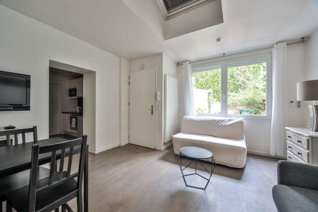 Studio 4P Calme/Full Equipped/Charonne/Perelachese ปารีส ภายนอก รูปภาพ